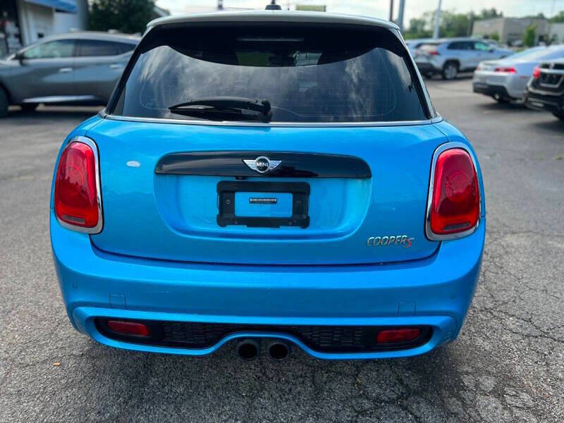 2018 MINI Hardtop 4 Door Cooper S