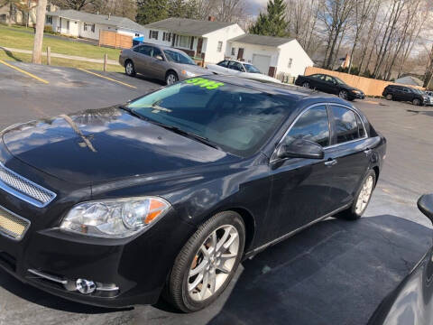 2011 Chevrolet Malibu for sale at Richards Auto Sales & Service LLC in Cortland OH