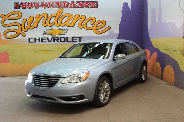 Used 2012 Chrysler 200 Limited with VIN 1C3CCBCB0CN257751 for sale in Grand Ledge, MI