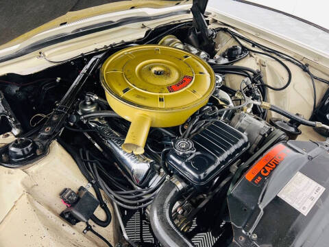 1965 Ford Thunderbird