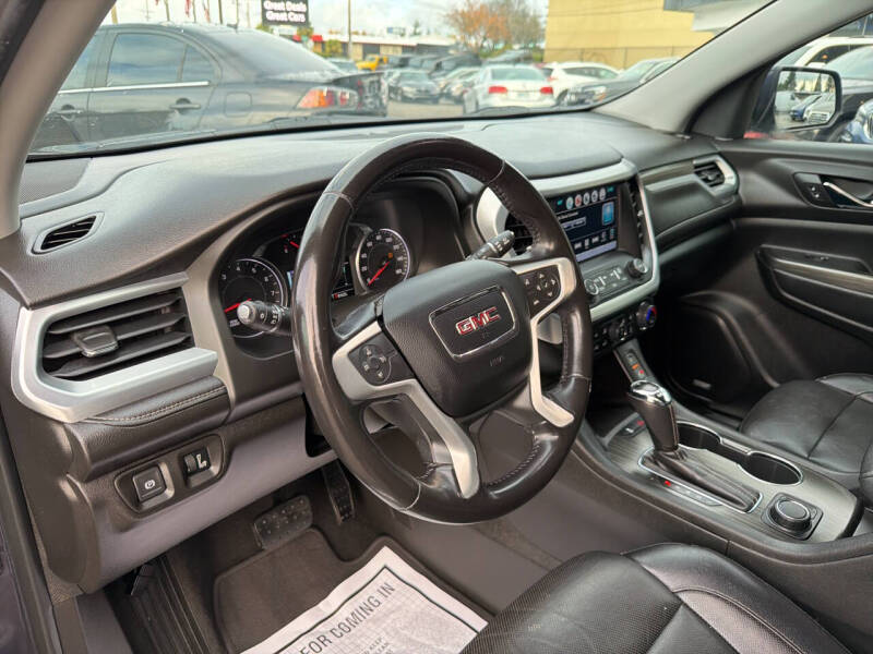 2019 GMC Acadia SLT-1