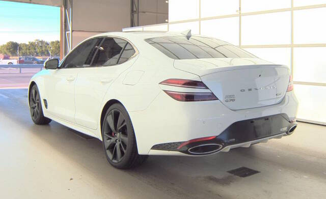 2023 Genesis G70