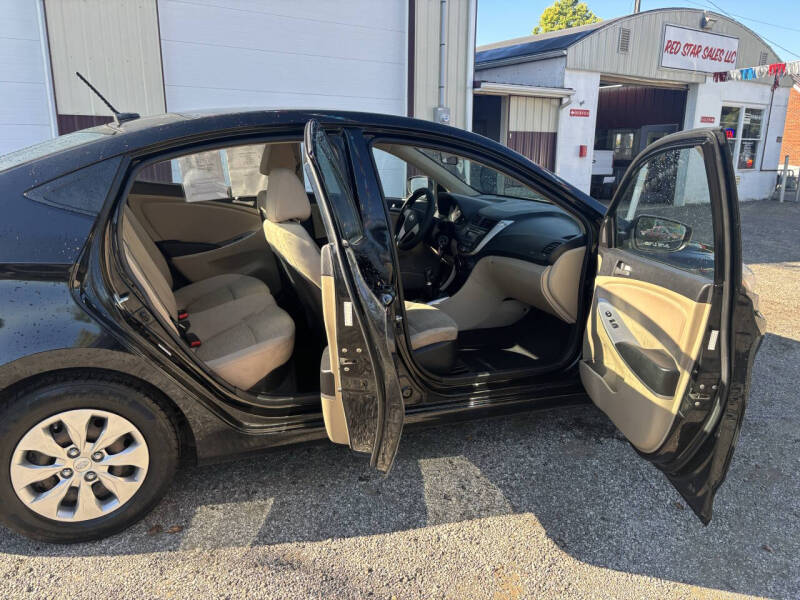 2017 Hyundai Accent SE