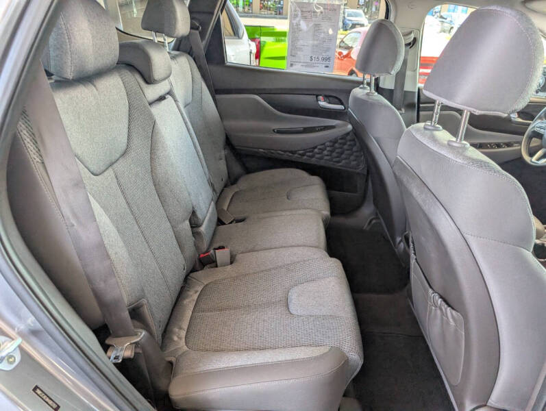 2019 Hyundai Santa Fe SE 2.4L