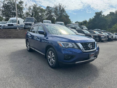 2018 Nissan Pathfinder S