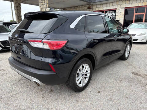 2021 Ford Escape SE