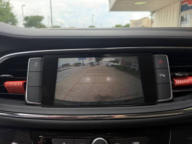 2018 Buick Enclave Essence
