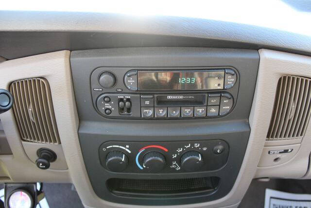 2004 Dodge Ram 2500 null photo 19