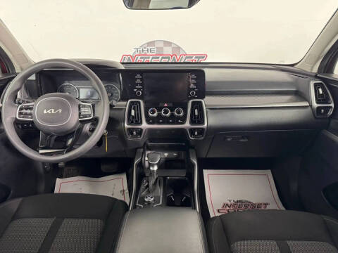 2023 Kia Sorento LX
