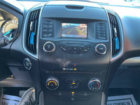 2017 Ford Edge SE