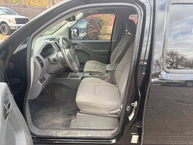 2019 Nissan Frontier SV