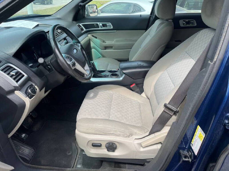 2012 Ford Explorer XLT