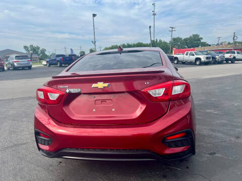 2017 Chevrolet Cruze LT Auto