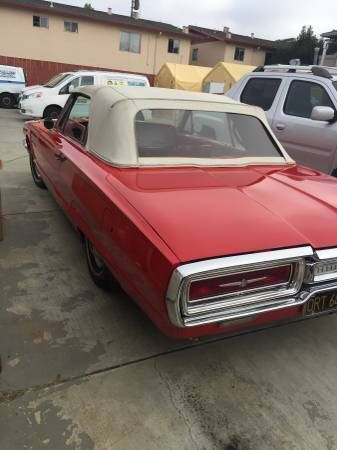 1964 Ford Thunderbird