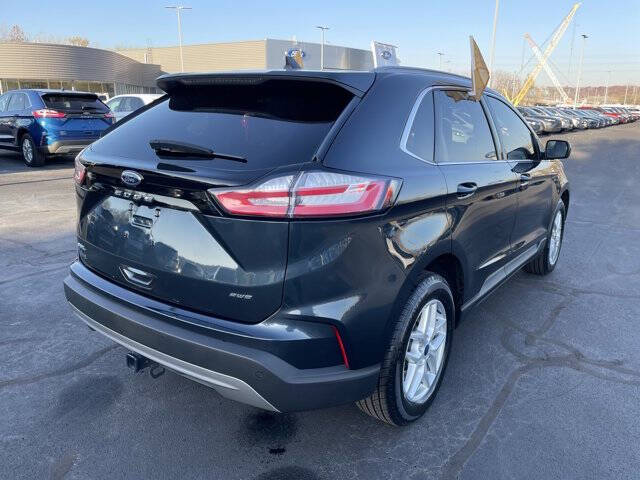 2022 Ford Edge SEL