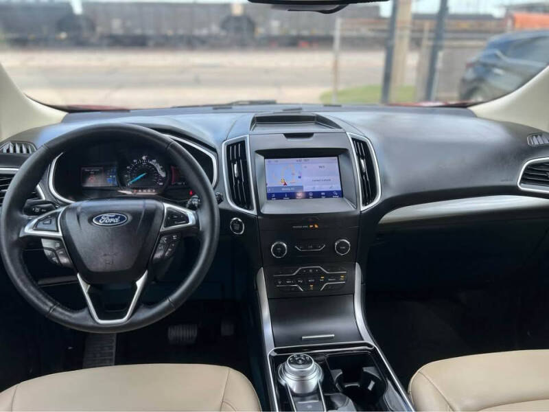 2020 Ford Edge SEL