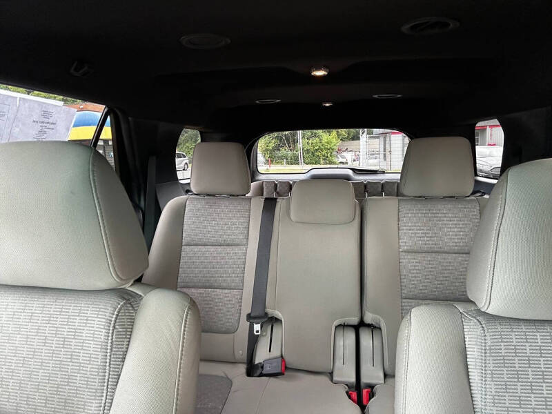 2011 Ford Explorer XLT