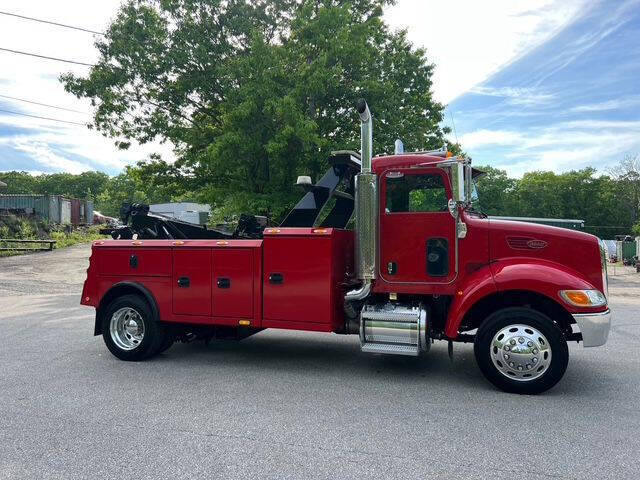 2008 Peterbilt 335