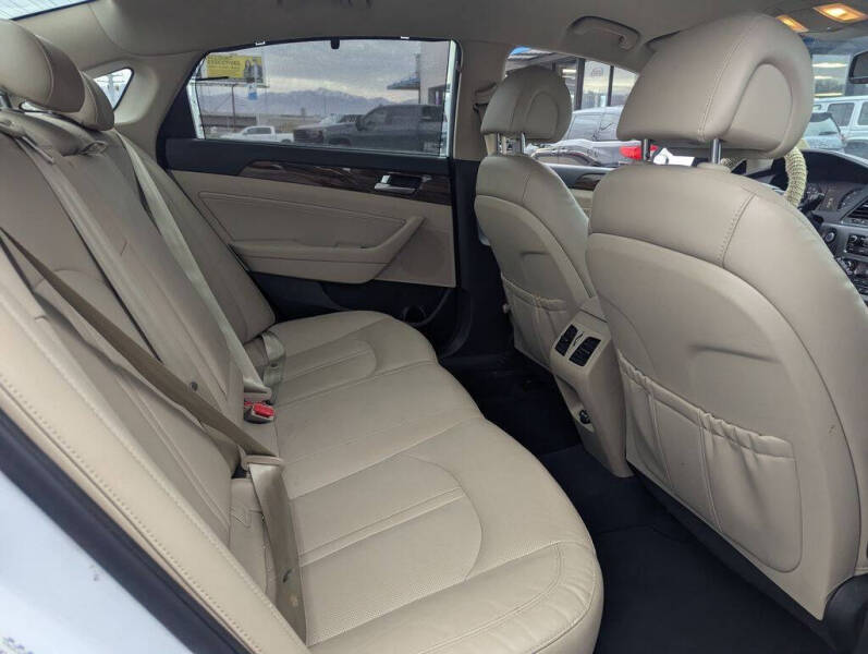 2017 Hyundai Sonata Hybrid