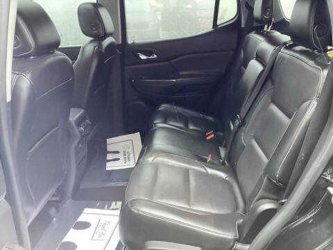 2017 GMC Acadia SLT-1