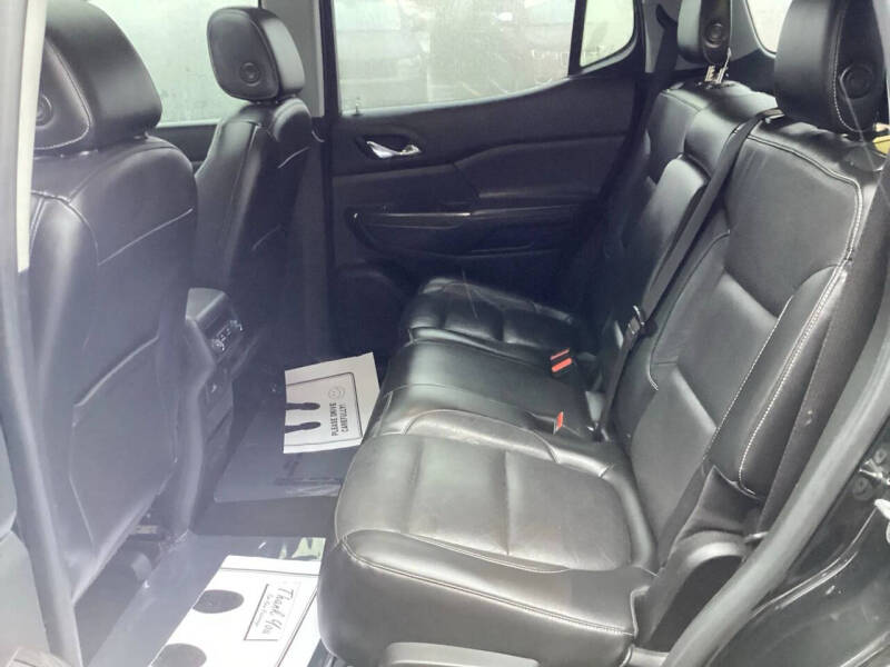 2017 GMC Acadia SLT-1