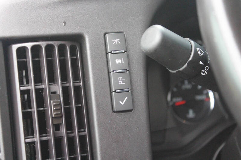 2023 Chevrolet Express 3500