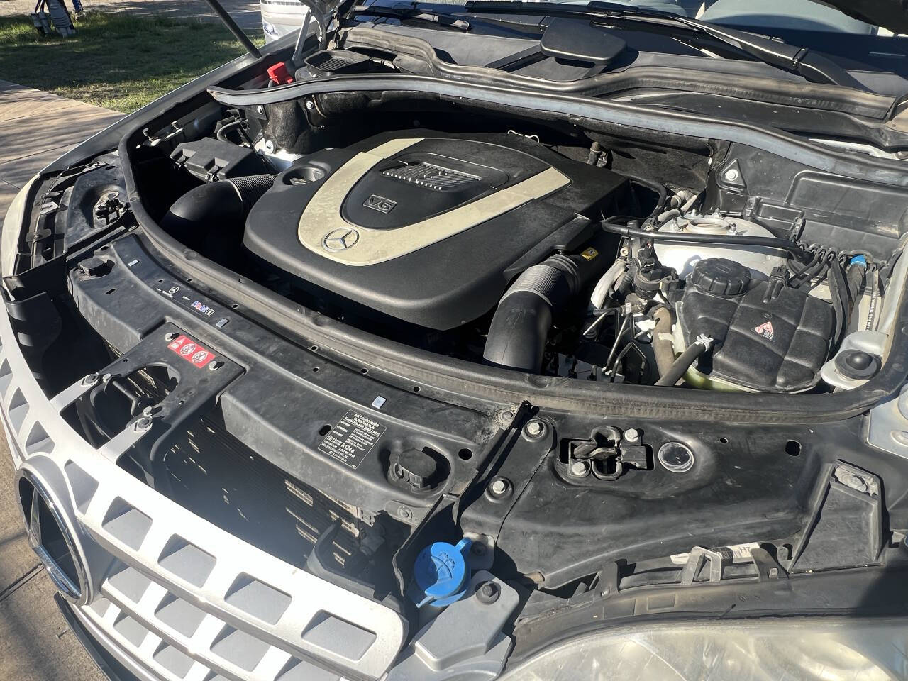 Used Car 2011 Mercedes-benz M-class  Ml 350 4dr Suv For Sale Under $10,000 In Austin, Texas