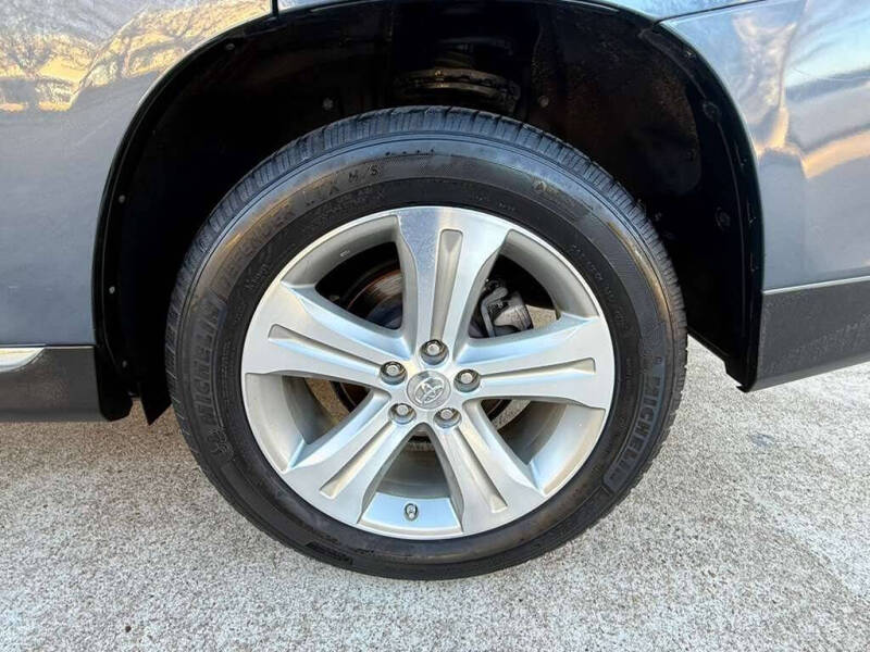 2013 Toyota Highlander Limited