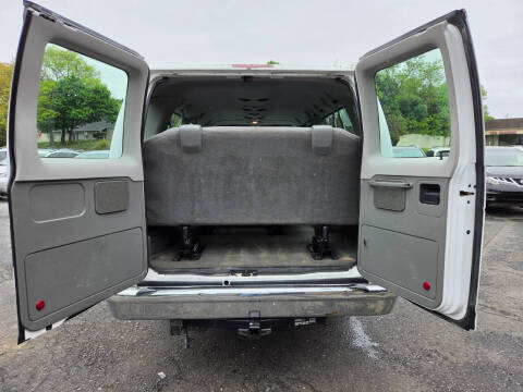 2012 Ford E-Series E-350 SD XLT