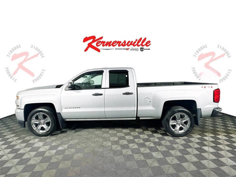 2017 Chevrolet Silverado 1500 Custom