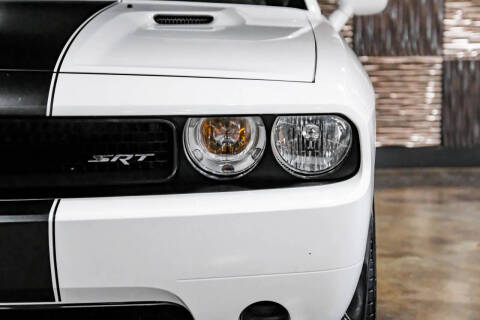 2013 Dodge Challenger SRT8 Core