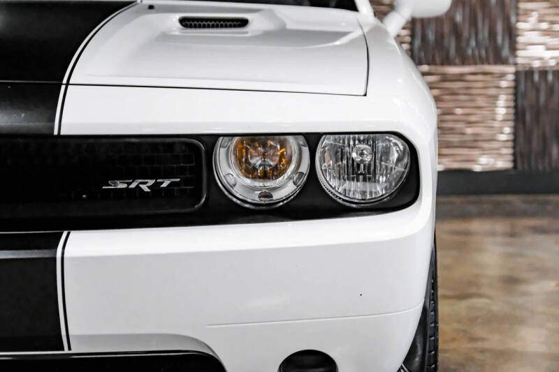 2013 Dodge Challenger SRT8 Core
