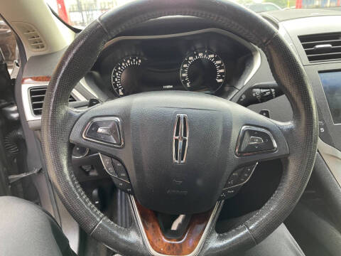 2014 Lincoln MKZ