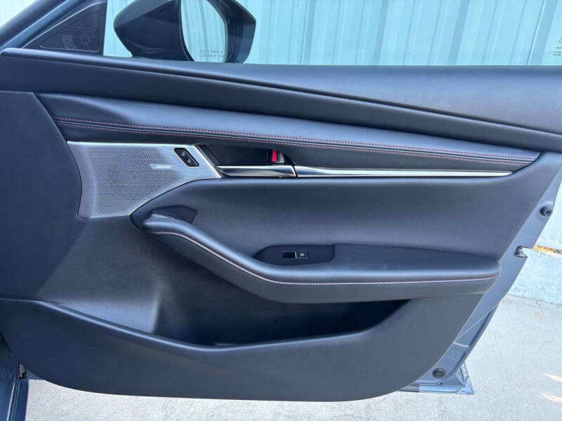 2023 Mazda Mazda3 Hatchback 2.5 S Carbon Edition