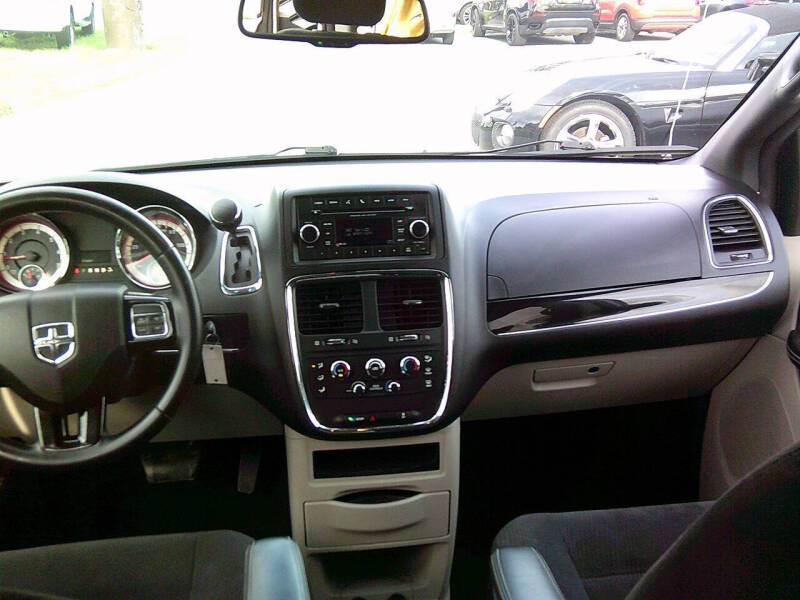2016 Dodge Grand Caravan SE Plus