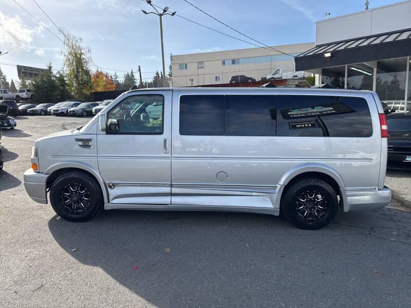 2017 GMC Savana 2500