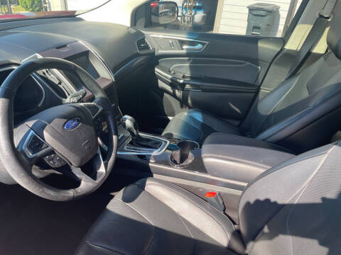 2017 Ford Edge Titanium