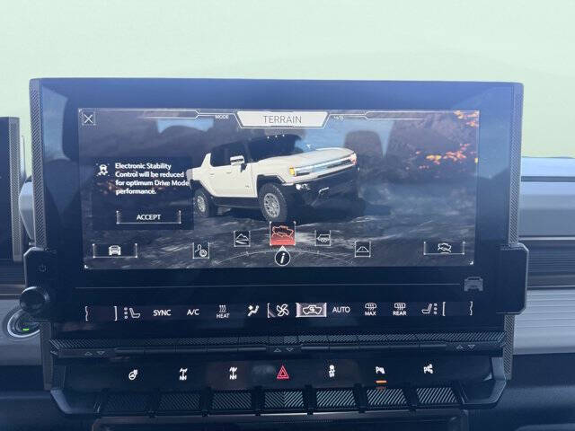 2024 GMC HUMMER EV 2X