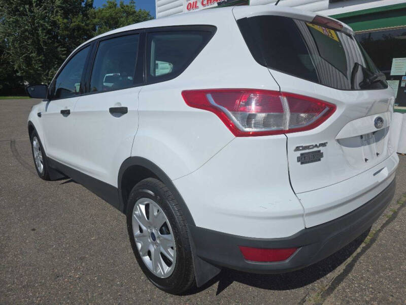 2015 Ford Escape S