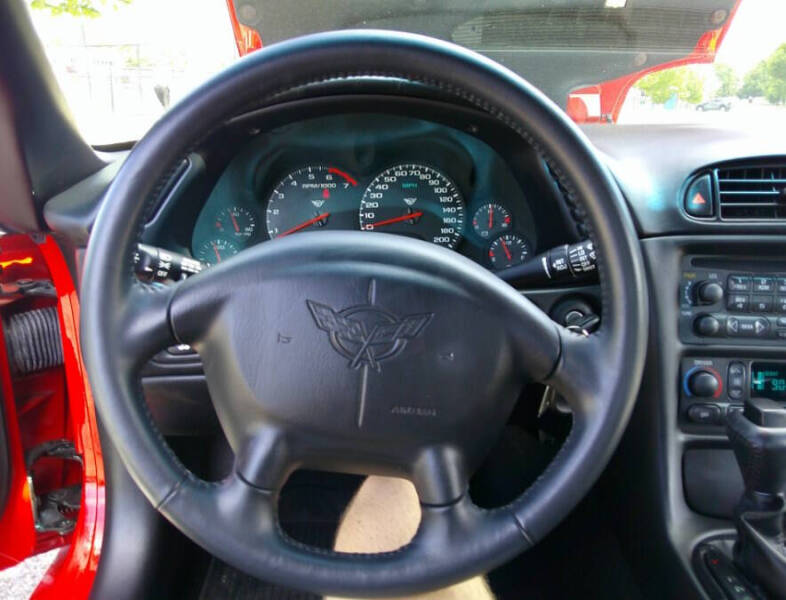 2004 Chevrolet Corvette