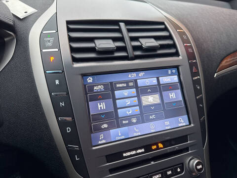 2020 Lincoln MKZ Hybrid Reserve