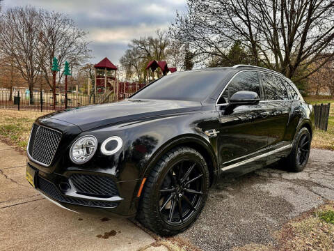 2019 Bentley Bentayga for sale at ARCH AUTO SALES in Saint Louis MO