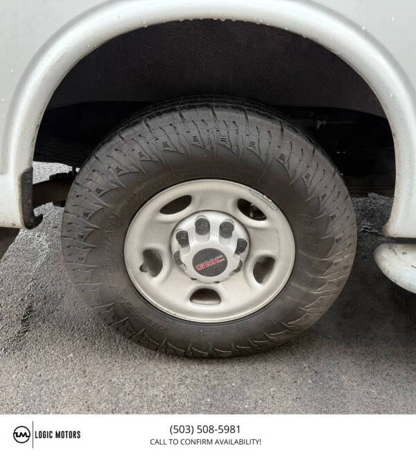 2019 GMC Savana 2500