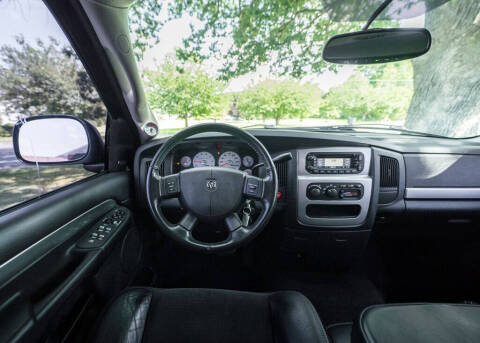 2005 Dodge Ram 1500 SRT-10