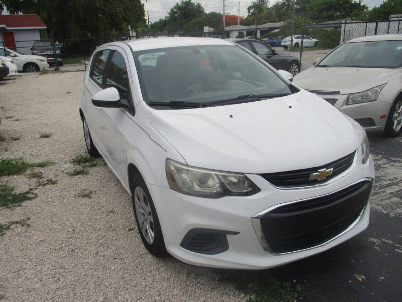 2017 Chevrolet Sonic LT Auto Fleet