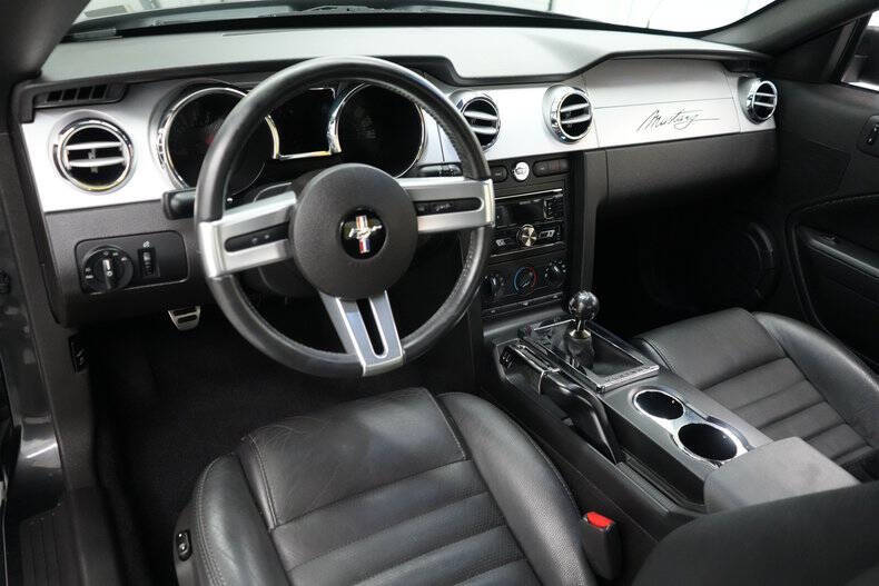 2008 Ford Mustang