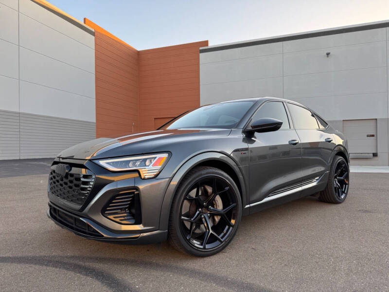 2024 Audi Q8 Sportback e-tron quattro Premium S line
