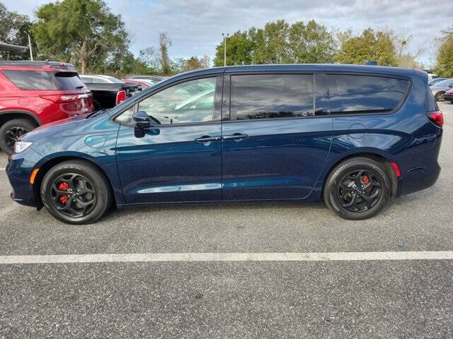 2022 Chrysler Pacifica Hybrid Limited