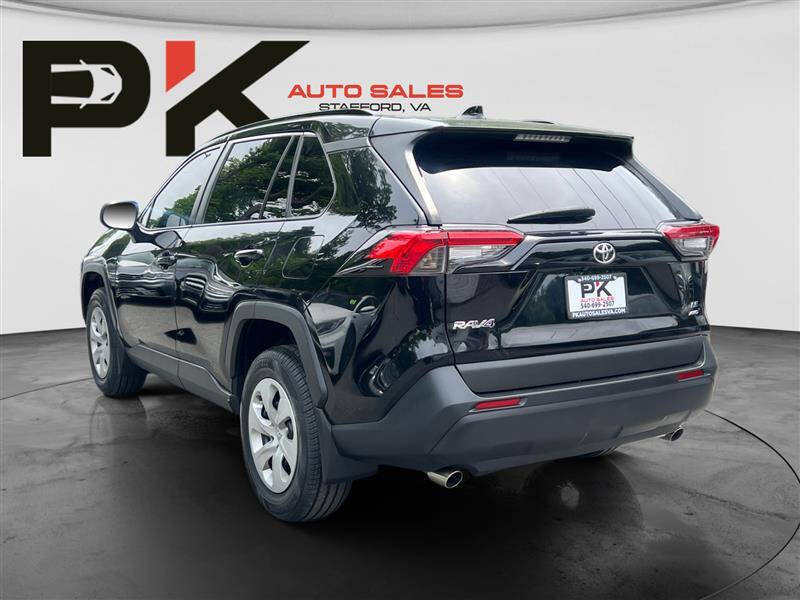 2019 Toyota RAV4 LE