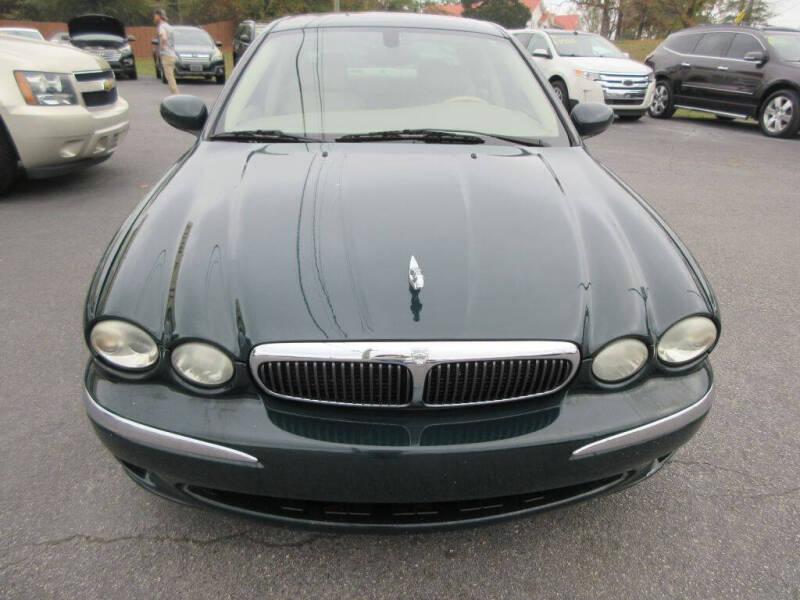 2003 Jaguar X-Type null photo 2